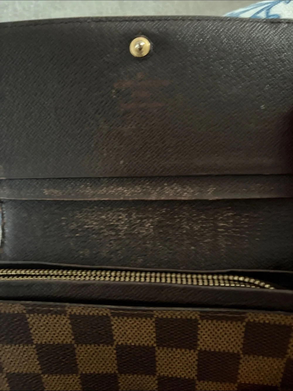 Louis Vuitton Brown Damier Medium Wallet with Gold Button - Picture 14 of 16